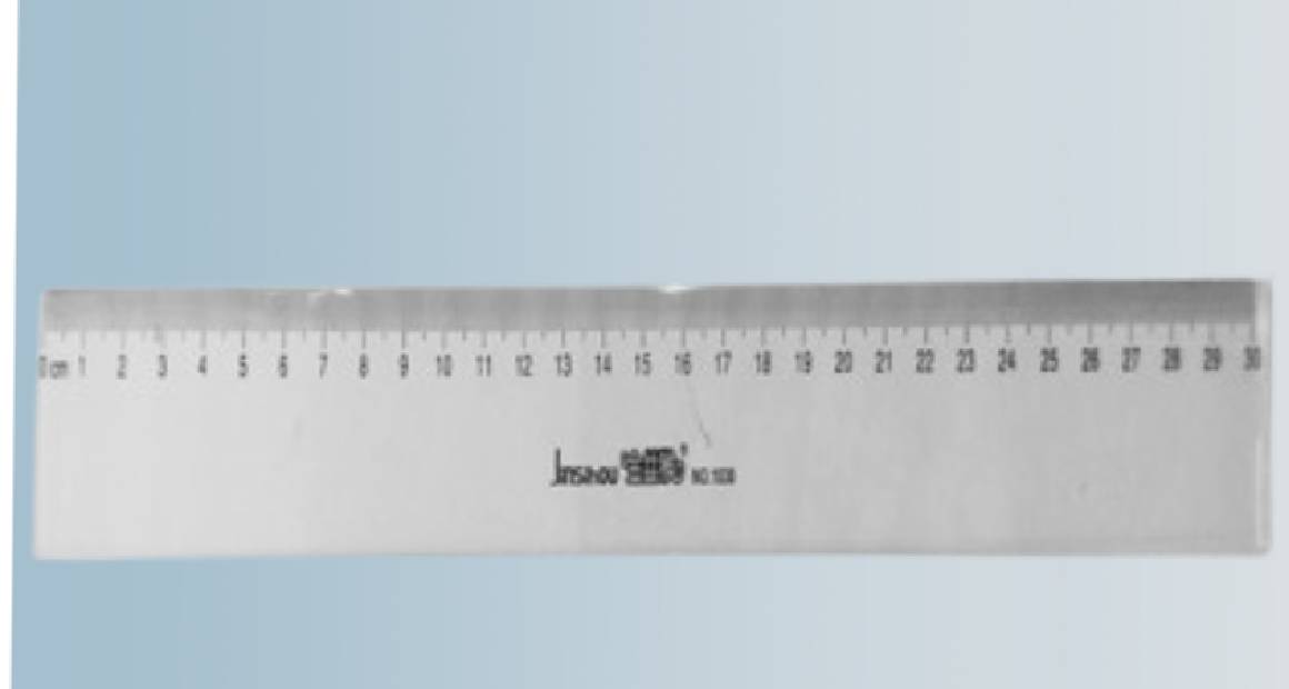 مسطرة من الفولاذ المقاوم للصدأ 20 سم * 0.7 مم