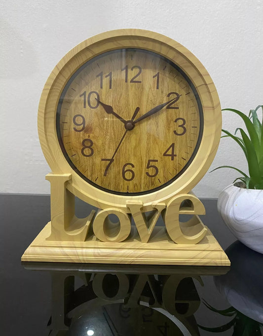 ساعة Love Brown Vintage Clock - ساعة طاولة قائمة بذاتها بتصميم عتيق أنيق 28 سم